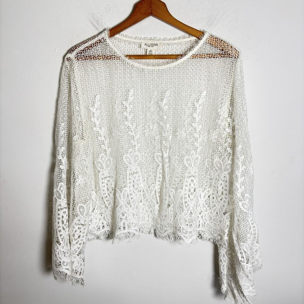 Allison New York Boho Crochet And Lace Cropped Blouse Bell Sleeves Size L